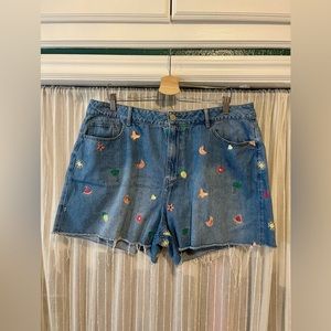 High Waisted Embroidered Shorts